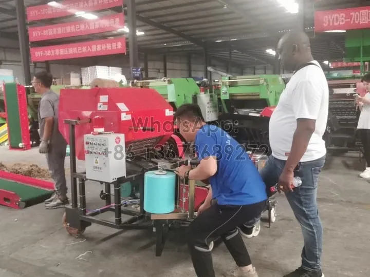 Tanzania client visited Taizy silage baling machine factory